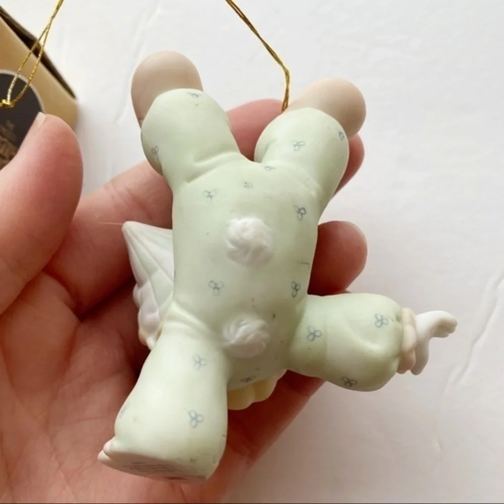 Vintage 1988 Precious Moments Smile Ornament